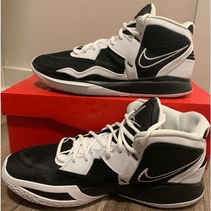 Size 11.5- New Nike Kyrie Infinity TB